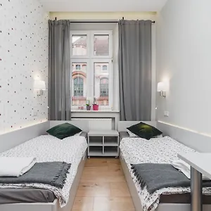 https://cracow-old-town-apartments-by-homeclick.krakowhotelspoland.com