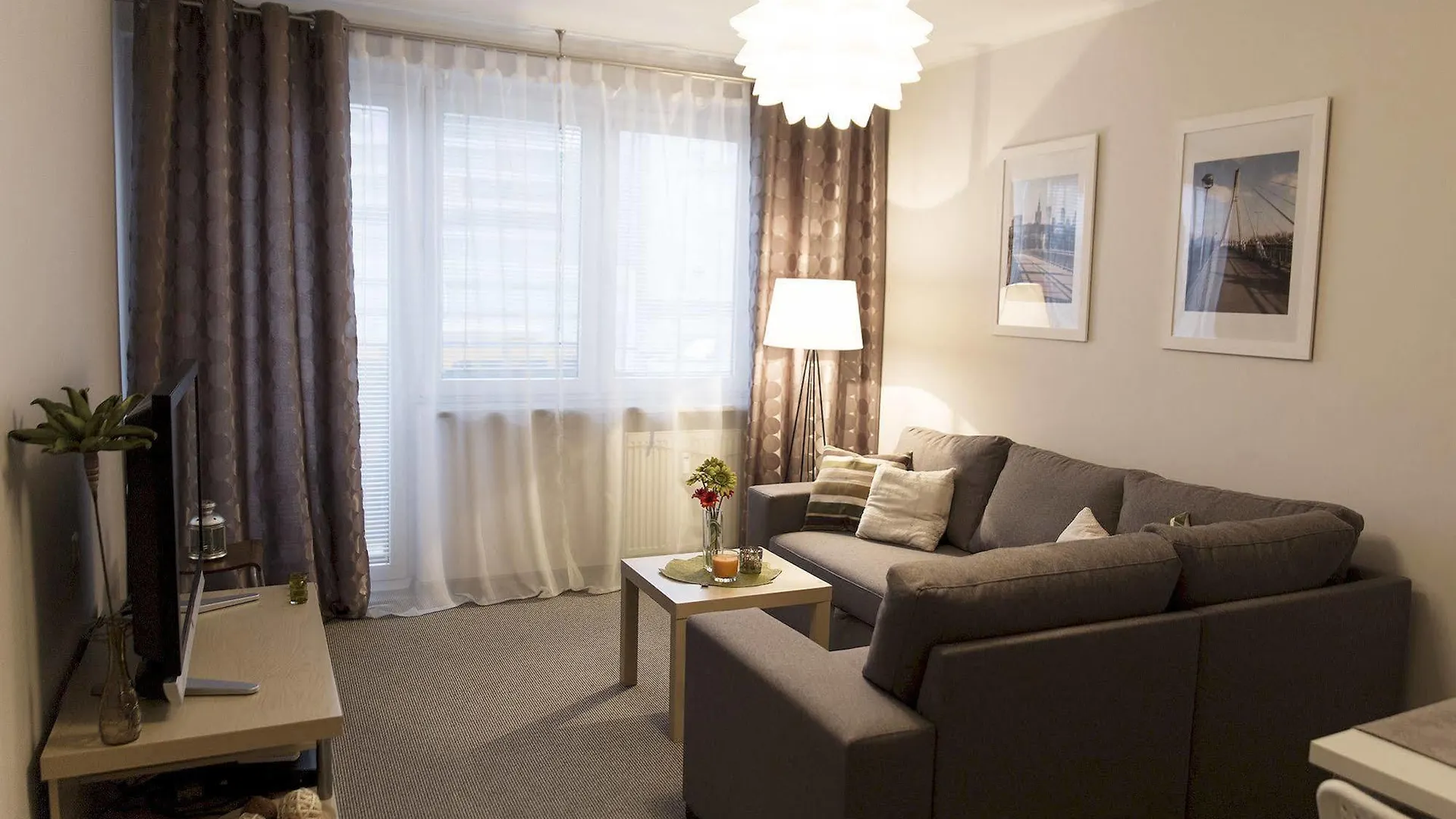 Warsawrent Apartamenty Centralna Apartment